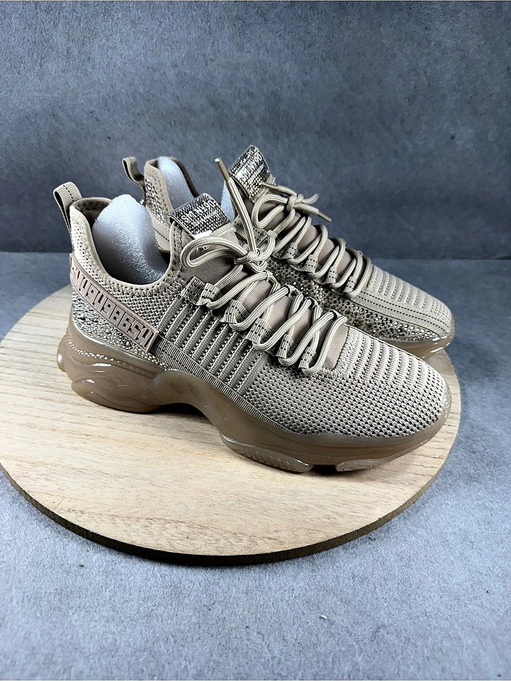 Steve Madden Maxima Rhinestone Sneakers Women’s 10M Beige Taupe